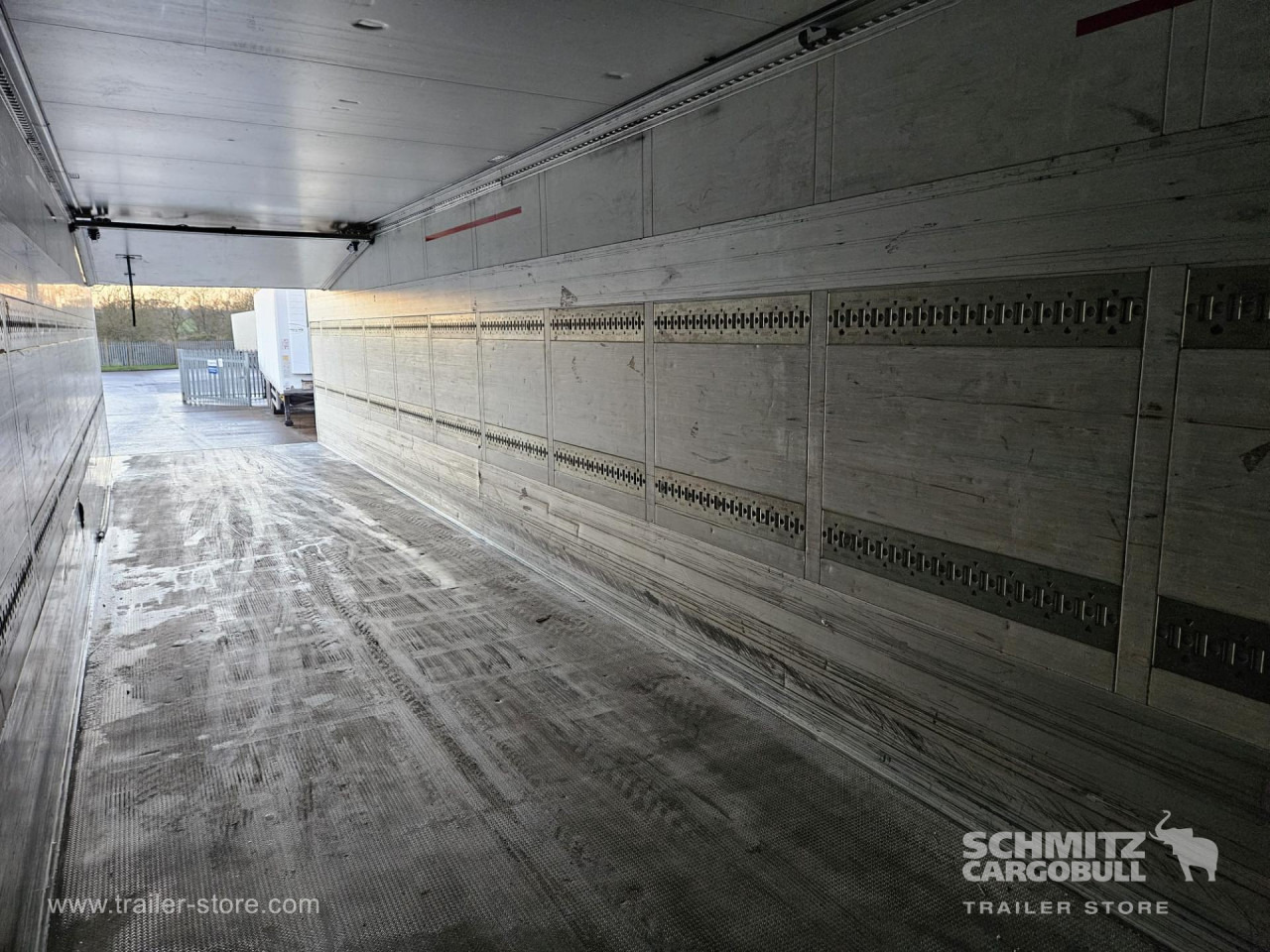 SCHMITZ Reefer Multitemp - Isotermiline poolhaagis: pilt 3 SCHMITZ Reefer Multitemp - Isotermiline poolhaagis: pilt 3