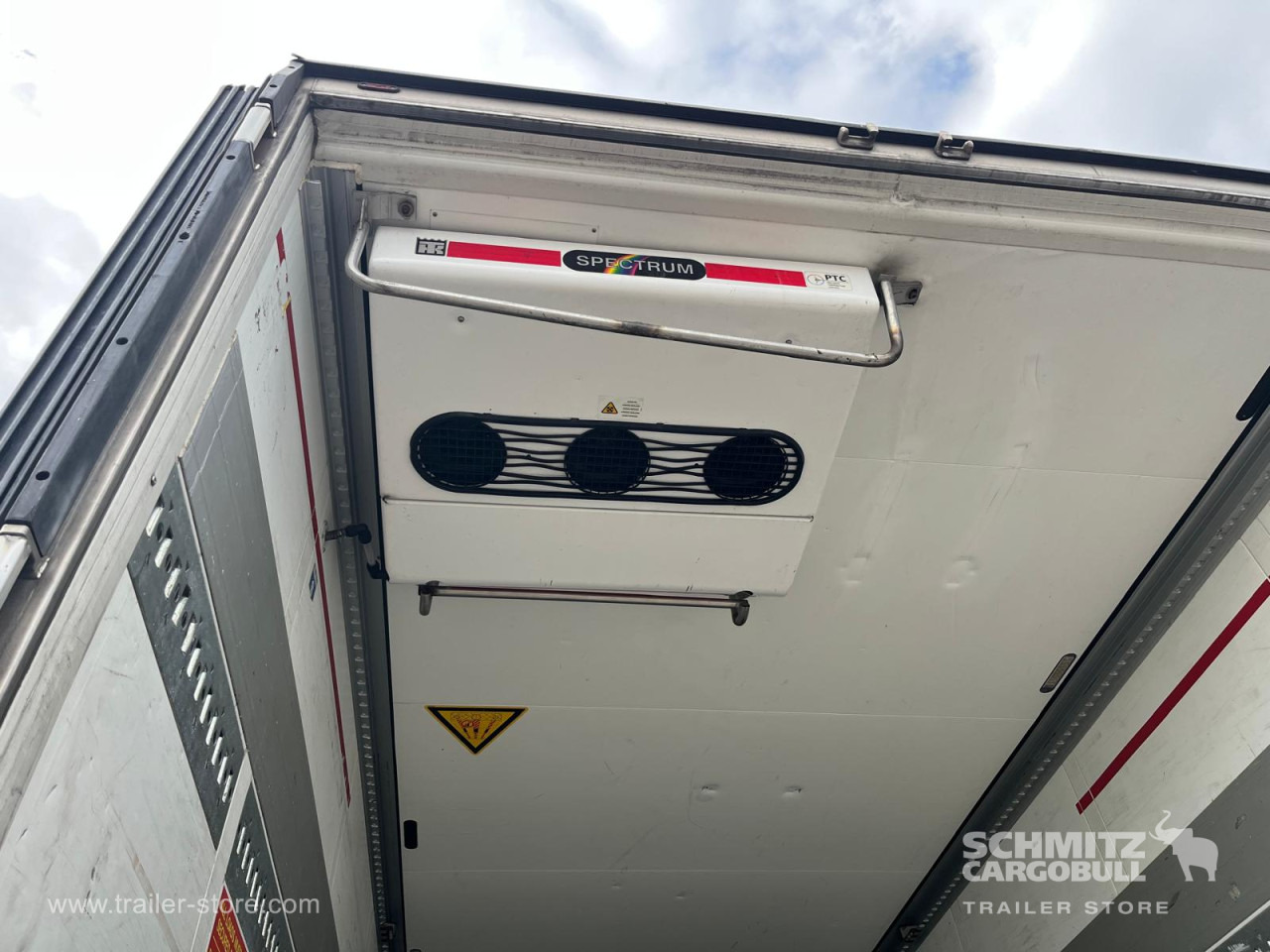 SCHMITZ Reefer Standard - Isotermiline poolhaagis: pilt 4 SCHMITZ Reefer Standard - Isotermiline poolhaagis: pilt 4