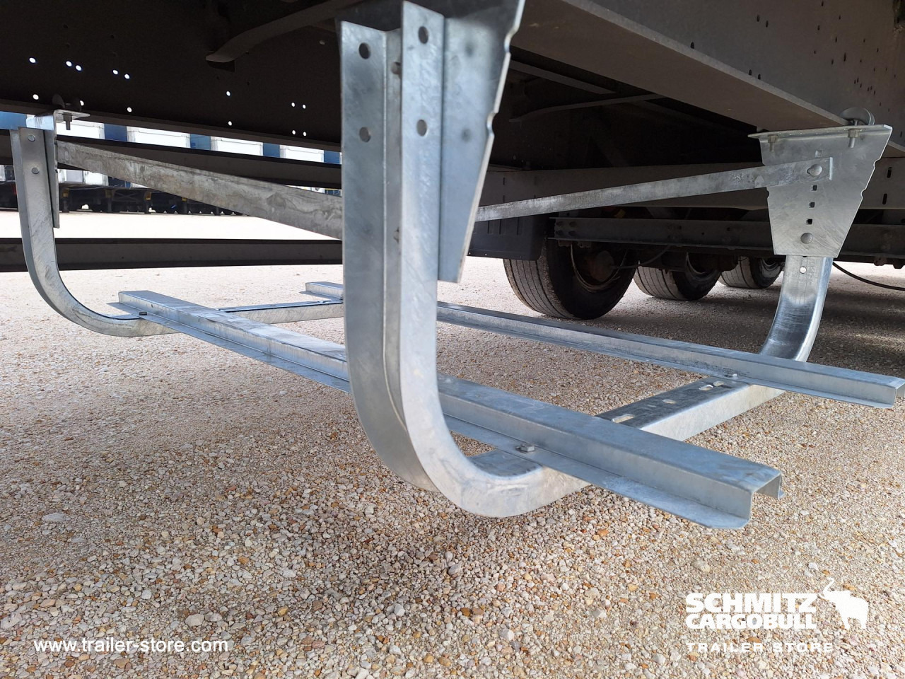 SCHMITZ Curtainsider Mega - Tentpoolhaagis: pilt 4 SCHMITZ Curtainsider Mega - Tentpoolhaagis: pilt 4