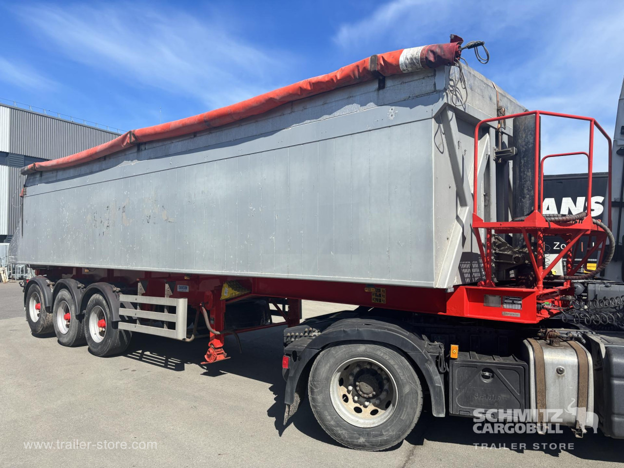 Tipper Alu-square sided body 40m³ - Kallur-poolhaagis: pilt 1 Tipper Alu-square sided body 40m³ - Kallur-poolhaagis: pilt 1