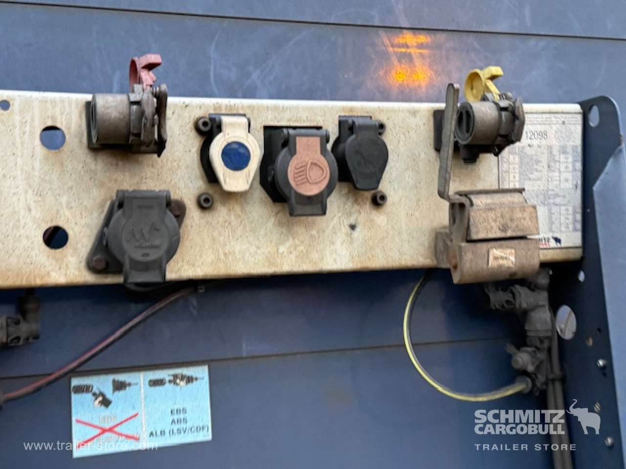 SCHMITZ Oplegger Schuifzeil Mega - Tentpoolhaagis: pilt 2 SCHMITZ Oplegger Schuifzeil Mega - Tentpoolhaagis: pilt 2