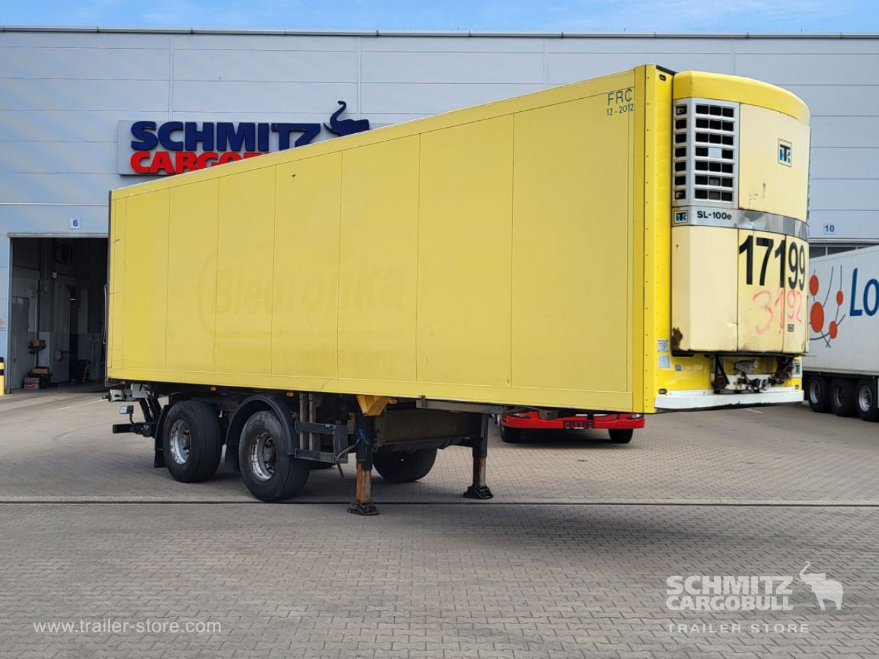 SCHMITZ Insulated/refrigerated box Taillift - Külmutiga poolhaagis: pilt 5 SCHMITZ Insulated/refrigerated box Taillift - Külmutiga poolhaagis: pilt 5