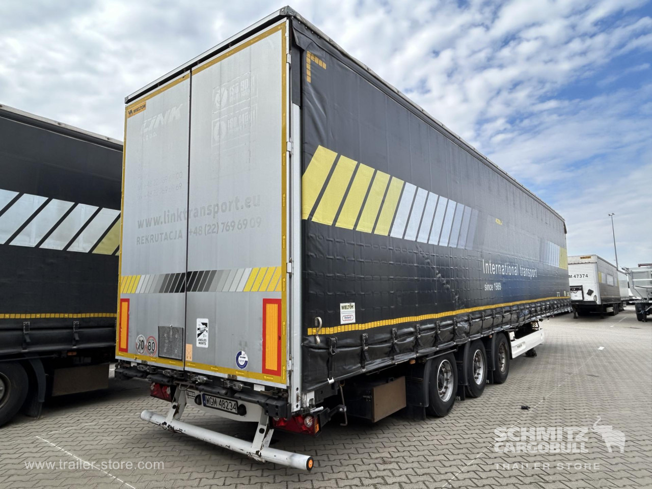 WIELTON Curtainsider Mega - Tentpoolhaagis: pilt 3 WIELTON Curtainsider Mega - Tentpoolhaagis: pilt 3