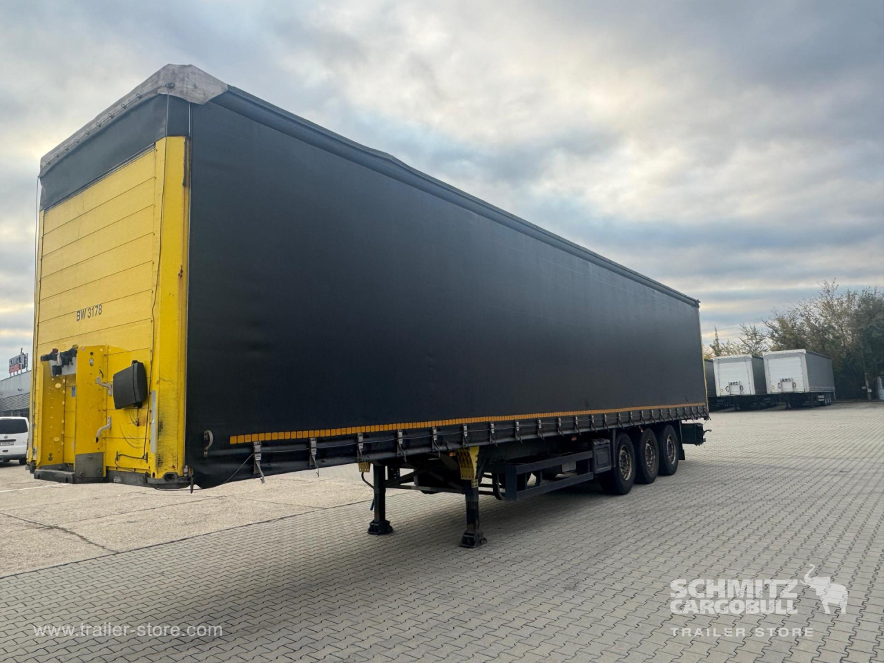 SCHMITZ Curtainsider Standard - Tentpoolhaagis: pilt 4 SCHMITZ Curtainsider Standard - Tentpoolhaagis: pilt 4