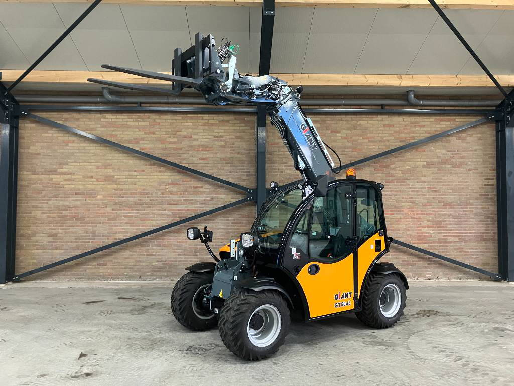 Uus Teleskooplaadur Giant GT 5048: pilt 6