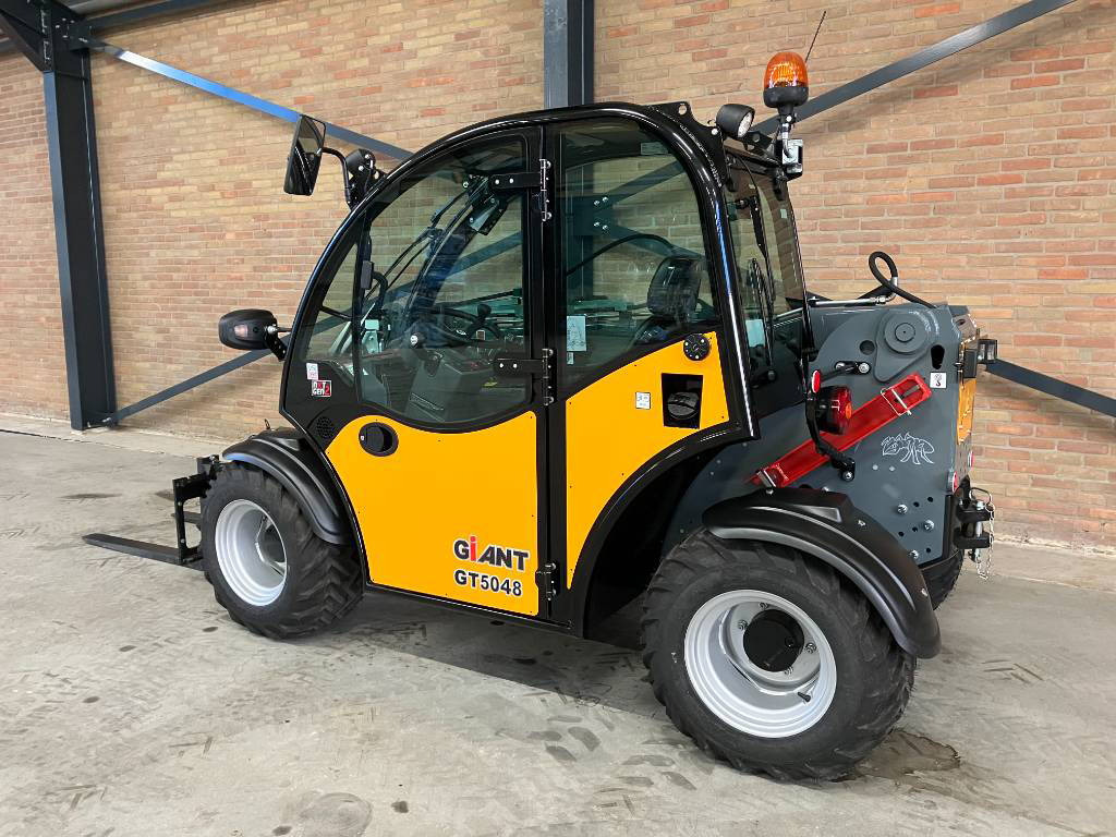 Uus Teleskooplaadur Giant GT 5048: pilt 7