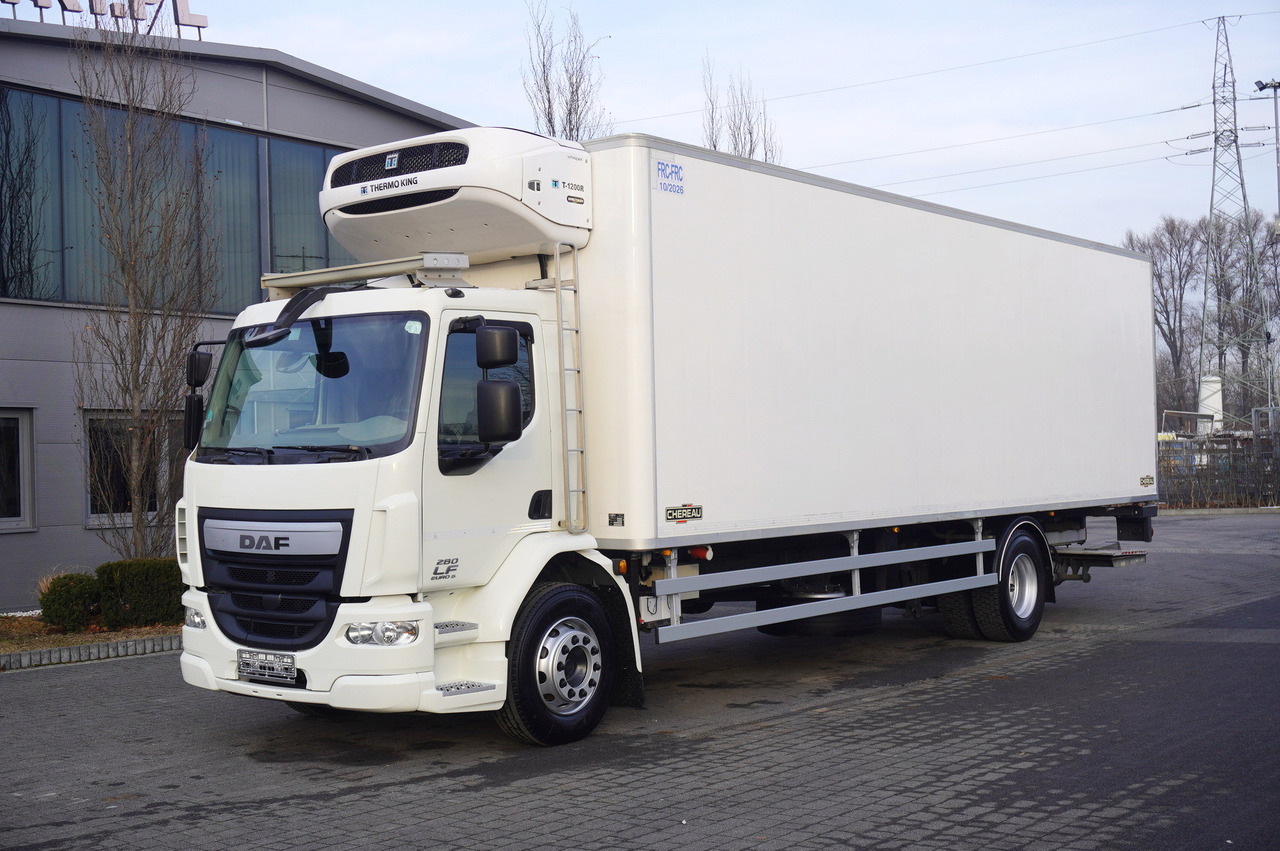 DAF LF 280 / Chereau multi-temperature refrigerator / Dhollandia DHSM.30 lift 2000 kg - Külmutiga veoauto: pilt 1 DAF LF 280 / Chereau multi-temperature refrigerator / Dhollandia DHSM.30 lift 2000 kg - Külmutiga veoauto: pilt 1
