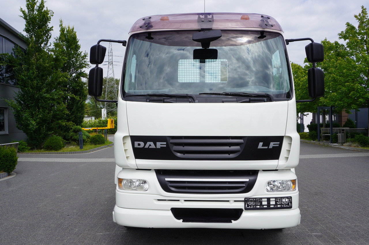 DAF LF 55.220 Skip loader GUIMA PALFINGER M14T - Nöörtõstukiga veoauto: pilt 2 DAF LF 55.220 Skip loader GUIMA PALFINGER M14T - Nöörtõstukiga veoauto: pilt 2