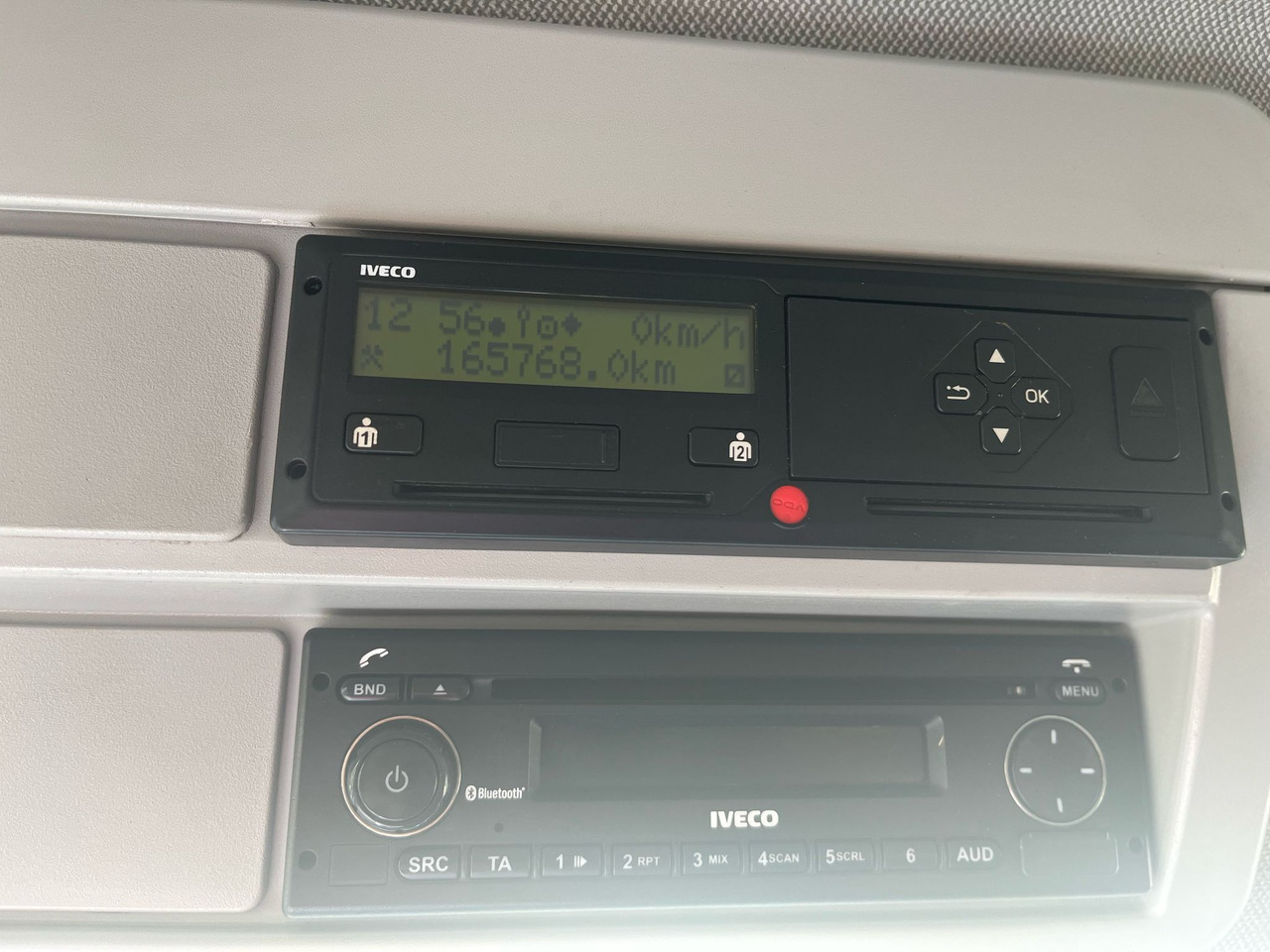 IVECO Eurocargo 120-190 / 160 thousand km !!! / Box 18 EPAL / Dhollandia lift 1500 kg - Kasti veoauto: pilt 2 IVECO Eurocargo 120-190 / 160 thousand km !!! / Box 18 EPAL / Dhollandia lift 1500 kg - Kasti veoauto: pilt 2