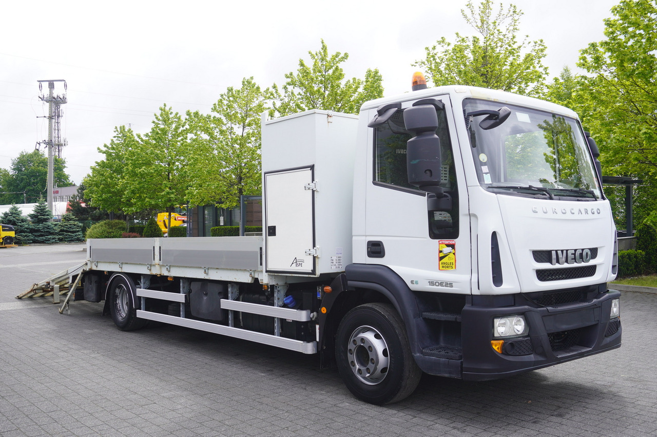 IVECO Eurocargo 150 E25 / 90 tho. km !!! / Tow truck - Treilerveoauto: pilt 2 IVECO Eurocargo 150 E25 / 90 tho. km !!! / Tow truck - Treilerveoauto: pilt 2