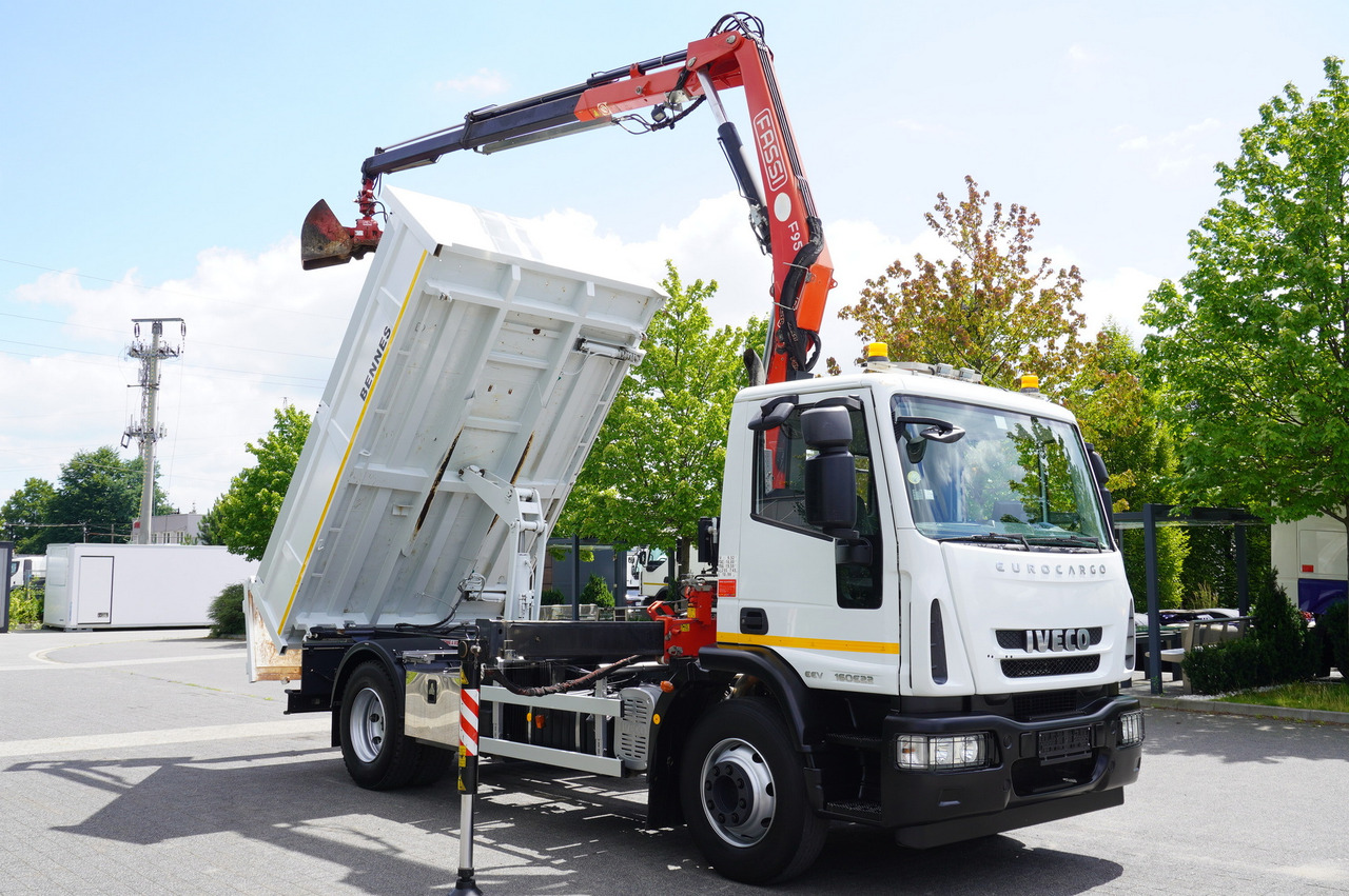 IVECO Eurocargo 160E22 EEV Dump truck / Bortmatic / Crane FASSI F95A.0.22 - Madelveok/ Platvormveok, Kraanaga veoauto: pilt 3 IVECO Eurocargo 160E22 EEV Dump truck / Bortmatic / Crane FASSI F95A.0.22 - Madelveok/ Platvormveok, Kraanaga veoauto: pilt 3