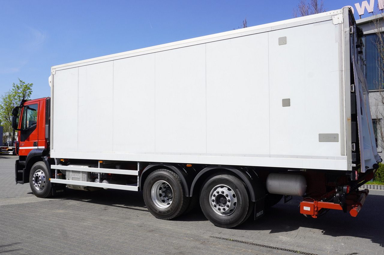 Iveco Stralis 310 6×2 E6 Refrigerator/ ATP/FRC / 18 pallets / Tail lift - Külmutiga veoauto: pilt 3 Iveco Stralis 310 6×2 E6 Refrigerator/ ATP/FRC / 18 pallets / Tail lift - Külmutiga veoauto: pilt 3