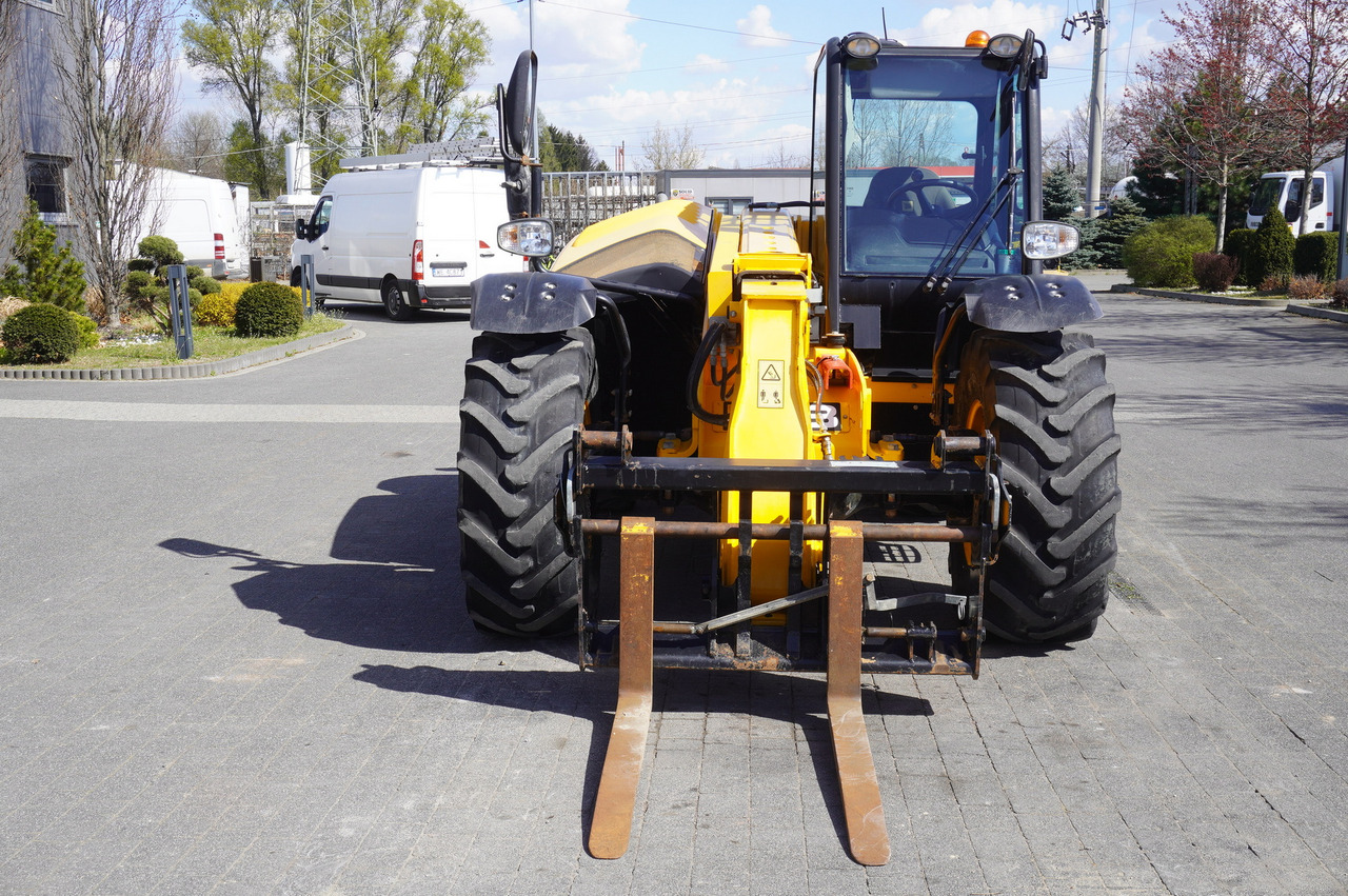 JCB 526-56 AGRI Plus / 5.6 m telescopic loader / joystick - Rataslaadur: pilt 2 JCB 526-56 AGRI Plus / 5.6 m telescopic loader / joystick - Rataslaadur: pilt 2