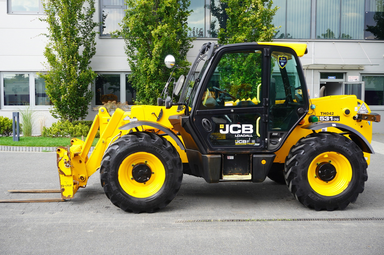 JCB 531-70 / 900 MTH telescopic charger! / 3.1 T / 7 M - Teleskooprataslaadur: pilt 3 JCB 531-70 / 900 MTH telescopic charger! / 3.1 T / 7 M - Teleskooprataslaadur: pilt 3