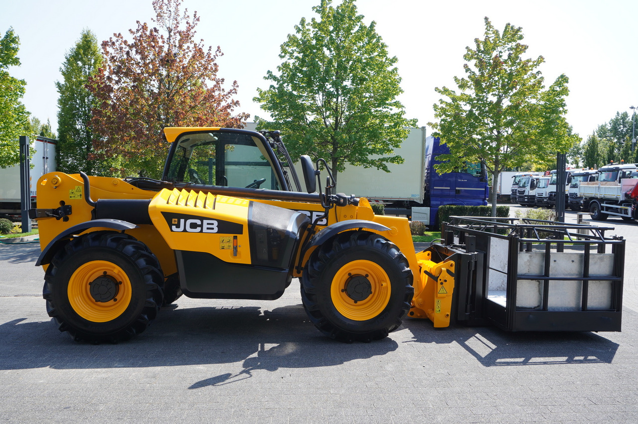 JCB 535-95 / 3.5 T / range 9.5 m / joystick - Teleskooprataslaadur: pilt 5 JCB 535-95 / 3.5 T / range 9.5 m / joystick - Teleskooprataslaadur: pilt 5