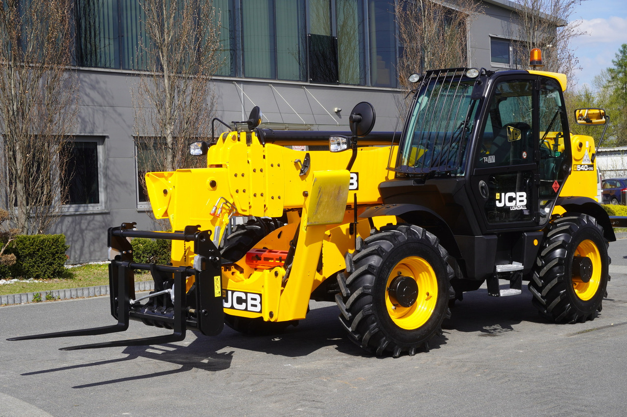 JCB 540-170 Telescopic Loader / 17m / joystick - Teleskooprataslaadur: pilt 3 JCB 540-170 Telescopic Loader / 17m / joystick - Teleskooprataslaadur: pilt 3