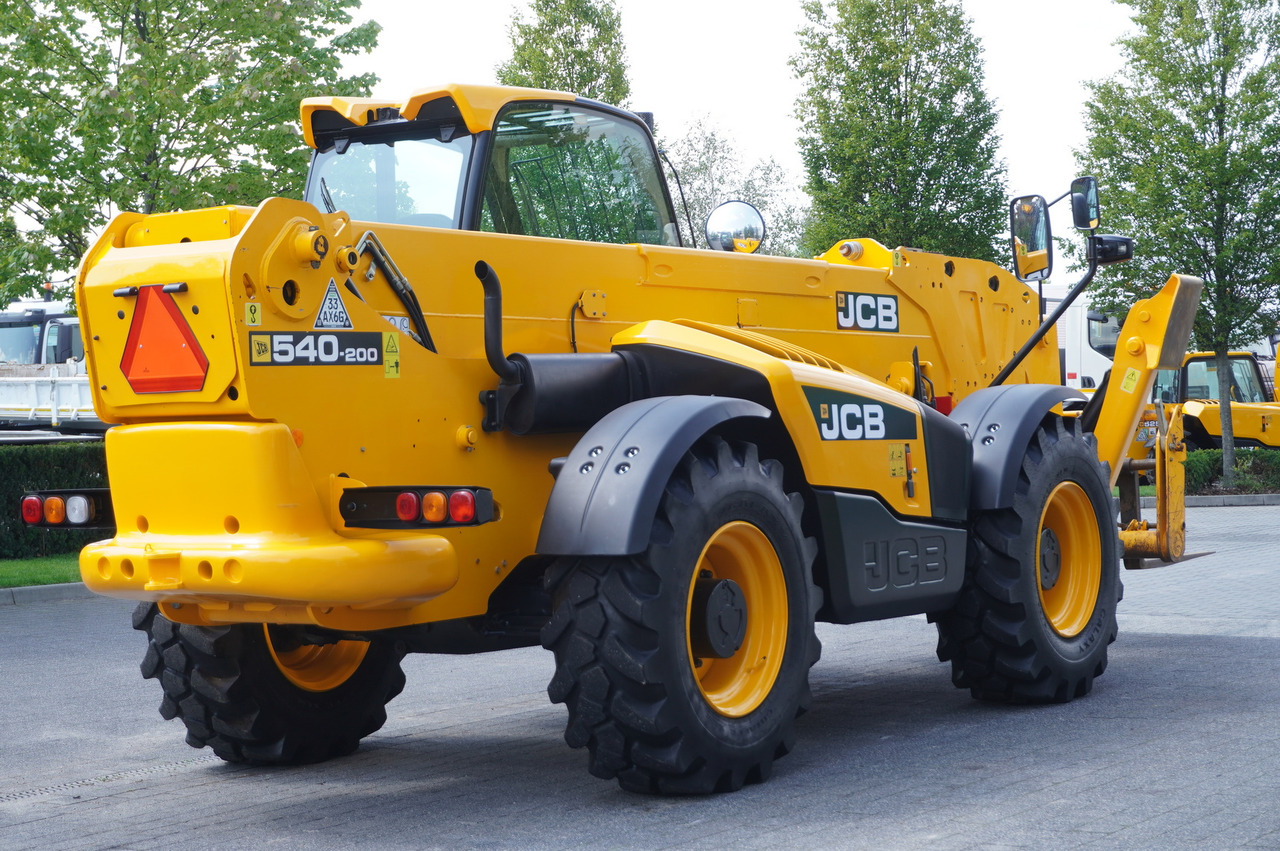 JCB 540-200 Telescopic Loader / 20 m reach / joystick - Teleskooprataslaadur: pilt 5 JCB 540-200 Telescopic Loader / 20 m reach / joystick - Teleskooprataslaadur: pilt 5