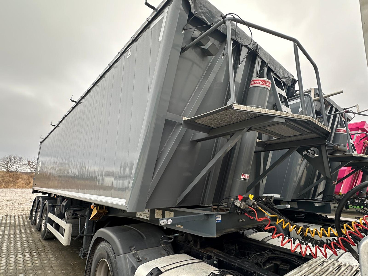 LEGRAS GS tipper / 50 m3 semi-trailer! / 2023 / 2 units - Kallur-poolhaagis: pilt 5 LEGRAS GS tipper / 50 m3 semi-trailer! / 2023 / 2 units - Kallur-poolhaagis: pilt 5