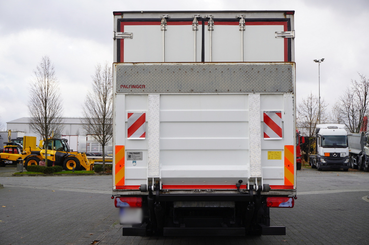 MAN TGL 12.190 / 14 EPAL Refrigerator / Carrier Xarios 500 / 3 units - Külmutiga veoauto: pilt 4 MAN TGL 12.190 / 14 EPAL Refrigerator / Carrier Xarios 500 / 3 units - Külmutiga veoauto: pilt 4