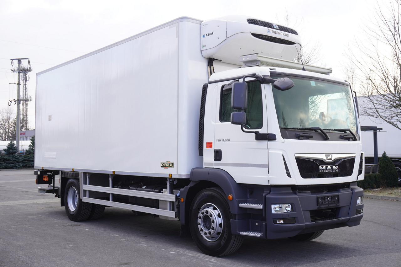 MAN TGM 18.320 / CHEREAU meat hook refrigerator / Carcass elevator - Külmutiga veoauto: pilt 1 MAN TGM 18.320 / CHEREAU meat hook refrigerator / Carcass elevator - Külmutiga veoauto: pilt 1
