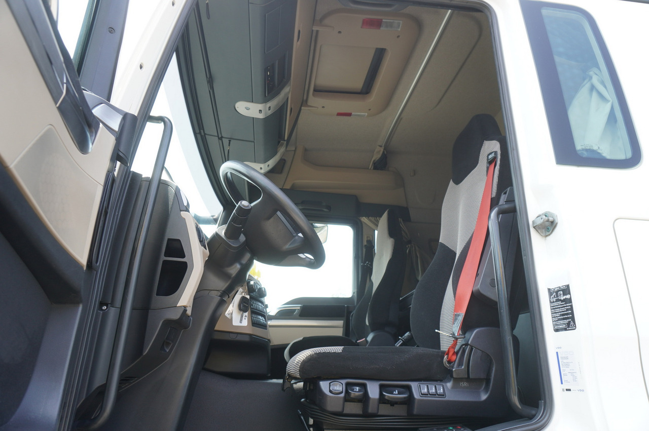 Kabiinišassiiga veoauto MAN TGS 35.420 8×2 / Chassis 6.4 m / 3 steered axles: pilt 7 Kabiinišassiiga veoauto MAN TGS 35.420 8×2 / Chassis 6.4 m / 3 steered axles: pilt 7