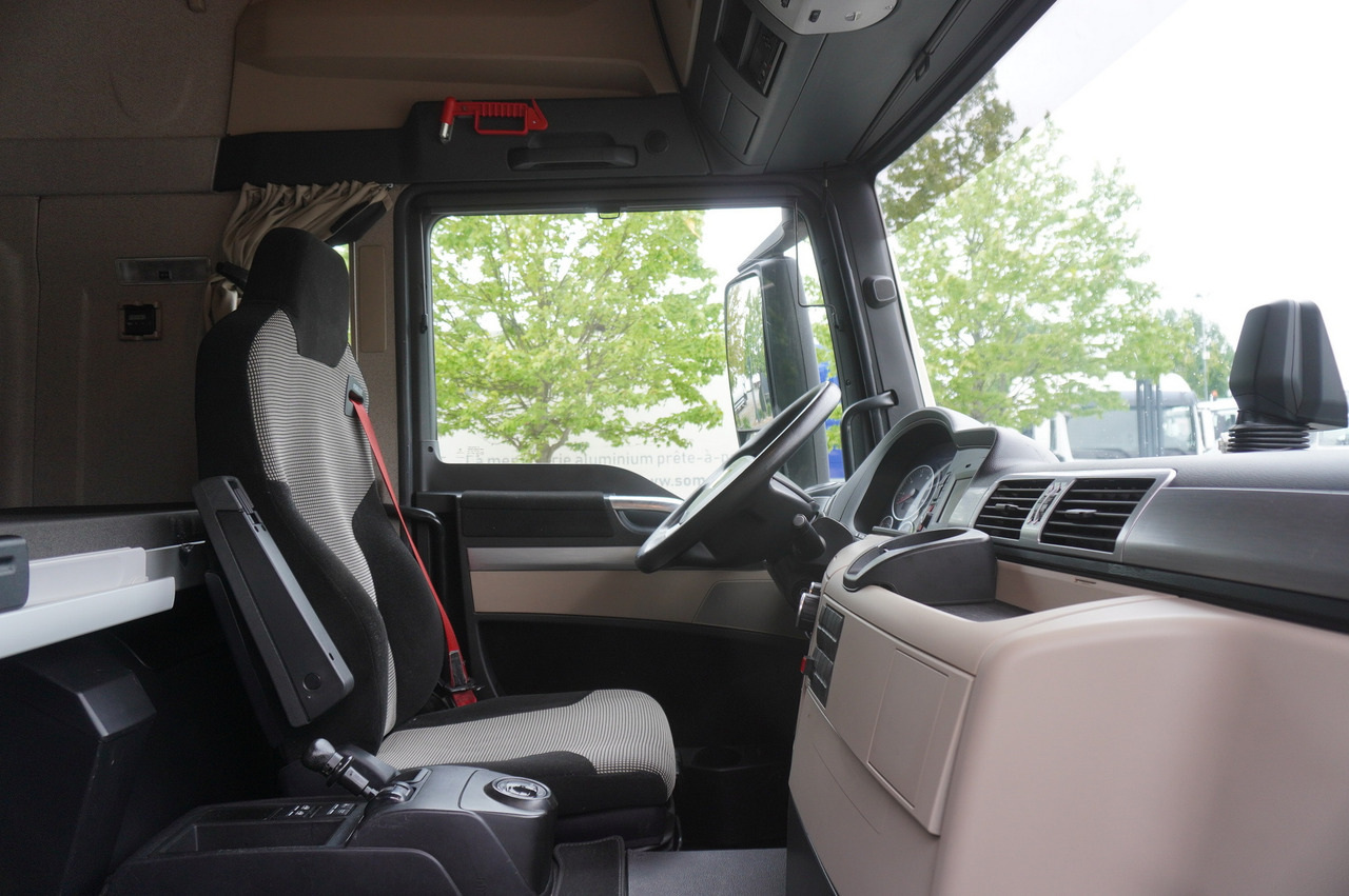 Lägapütt MAN TGS 35.420 8×2 / NEW septic barrel 13000 L / 3 steered axles: pilt 28 Lägapütt MAN TGS 35.420 8×2 / NEW septic barrel 13000 L / 3 steered axles: pilt 28