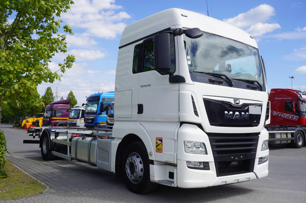 MAN TGX 18.430 / BDF 7.5 m / sleeping cab / 2021 - Konteinerveduk/ Tõstukiga veoauto: pilt 4 MAN TGX 18.430 / BDF 7.5 m / sleeping cab / 2021 - Konteinerveduk/ Tõstukiga veoauto: pilt 4