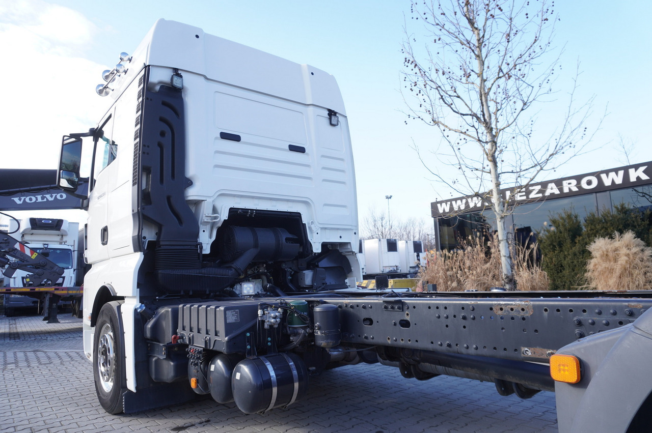 Kabiinišassiiga veoauto MAN TGX 26,500 / 500 HP / steering 3rd axle / 20 t cap. / Chassis 6.5 m: pilt 11