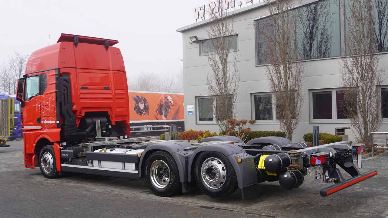 MAN TGX 26.510 / 2023 / 510 HP / BDF - Konteinerveduk/ Tõstukiga veoauto: pilt 3 MAN TGX 26.510 / 2023 / 510 HP / BDF - Konteinerveduk/ Tõstukiga veoauto: pilt 3