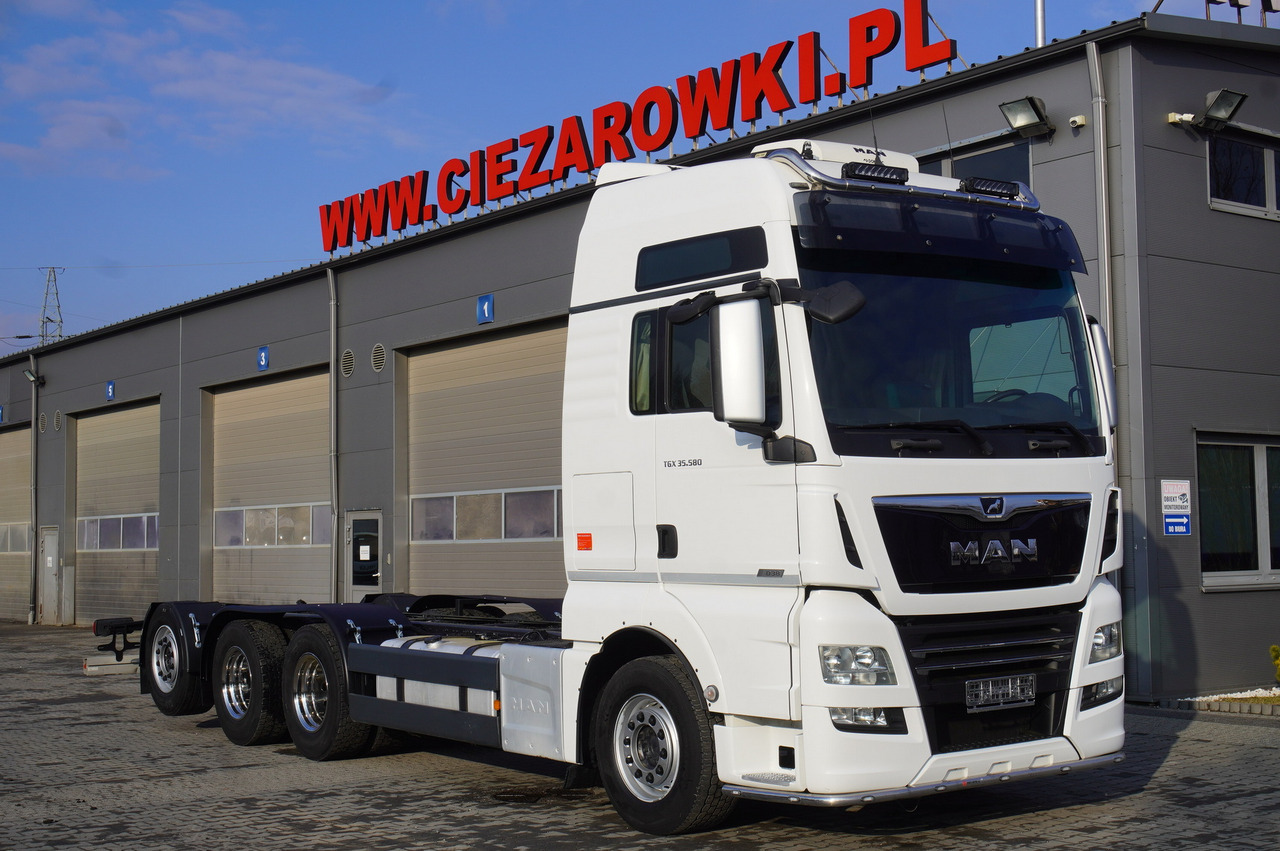 MAN TGX 35.580 E6 8x4/4 - 8.8m chassis frame - Kraanaga veoauto: pilt 1 MAN TGX 35.580 E6 8x4/4 - 8.8m chassis frame - Kraanaga veoauto: pilt 1