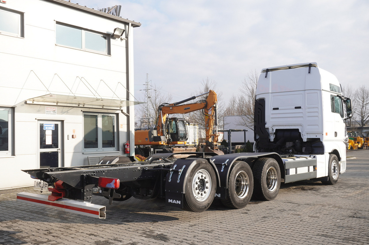 MAN TGX 35.580 E6 8x4/4 - 8.8m chassis frame - Kabiinišassiiga veoauto: pilt 5 MAN TGX 35.580 E6 8x4/4 - 8.8m chassis frame - Kabiinišassiiga veoauto: pilt 5