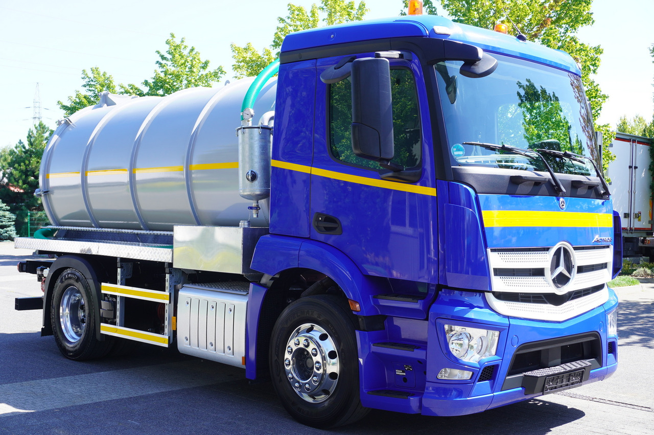 MERCEDES-BENZ Actros 18.35 LS / Body NEW septic tank (08/2025) 11000 l / 280000 kilometers! - Lägapütt: pilt 3 MERCEDES-BENZ Actros 18.35 LS / Body NEW septic tank (08/2025) 11000 l / 280000 kilometers! - Lägapütt: pilt 3