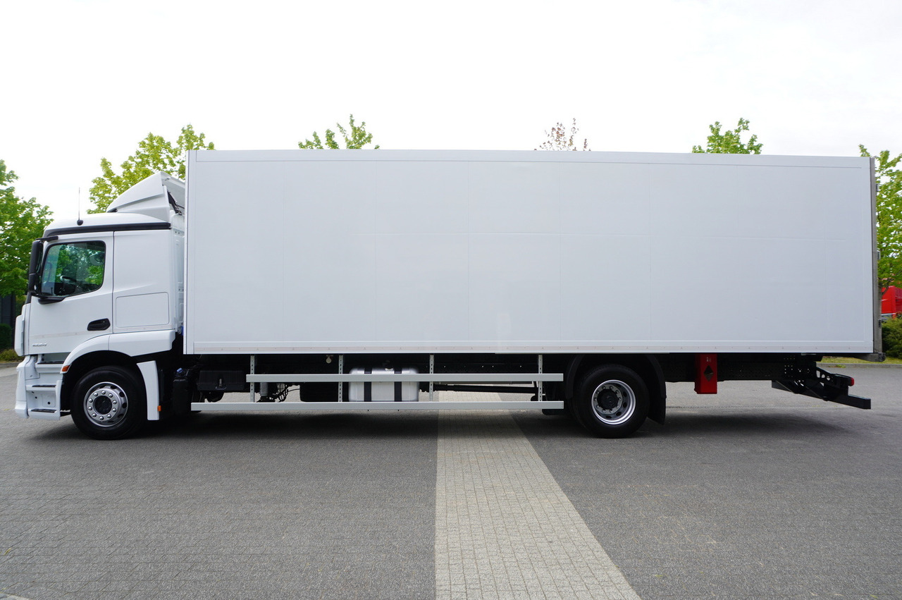 MERCEDES-BENZ Actros 1824 / Refrigerator 22 EPAL / Carrier Supra 850 / Sleeping cabin - Külmutiga veoauto: pilt 2 MERCEDES-BENZ Actros 1824 / Refrigerator 22 EPAL / Carrier Supra 850 / Sleeping cabin - Külmutiga veoauto: pilt 2