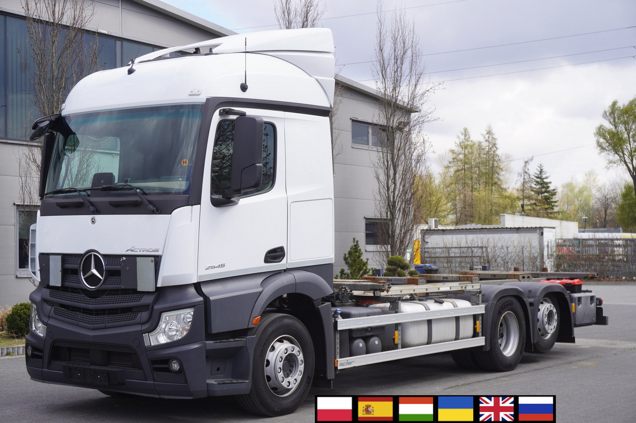 MERCEDES-BENZ Actros 2545 6x2 MP5 / Full ADR / BDF - Konteinerveduk/ Tõstukiga veoauto: pilt 1 MERCEDES-BENZ Actros 2545 6x2 MP5 / Full ADR / BDF - Konteinerveduk/ Tõstukiga veoauto: pilt 1