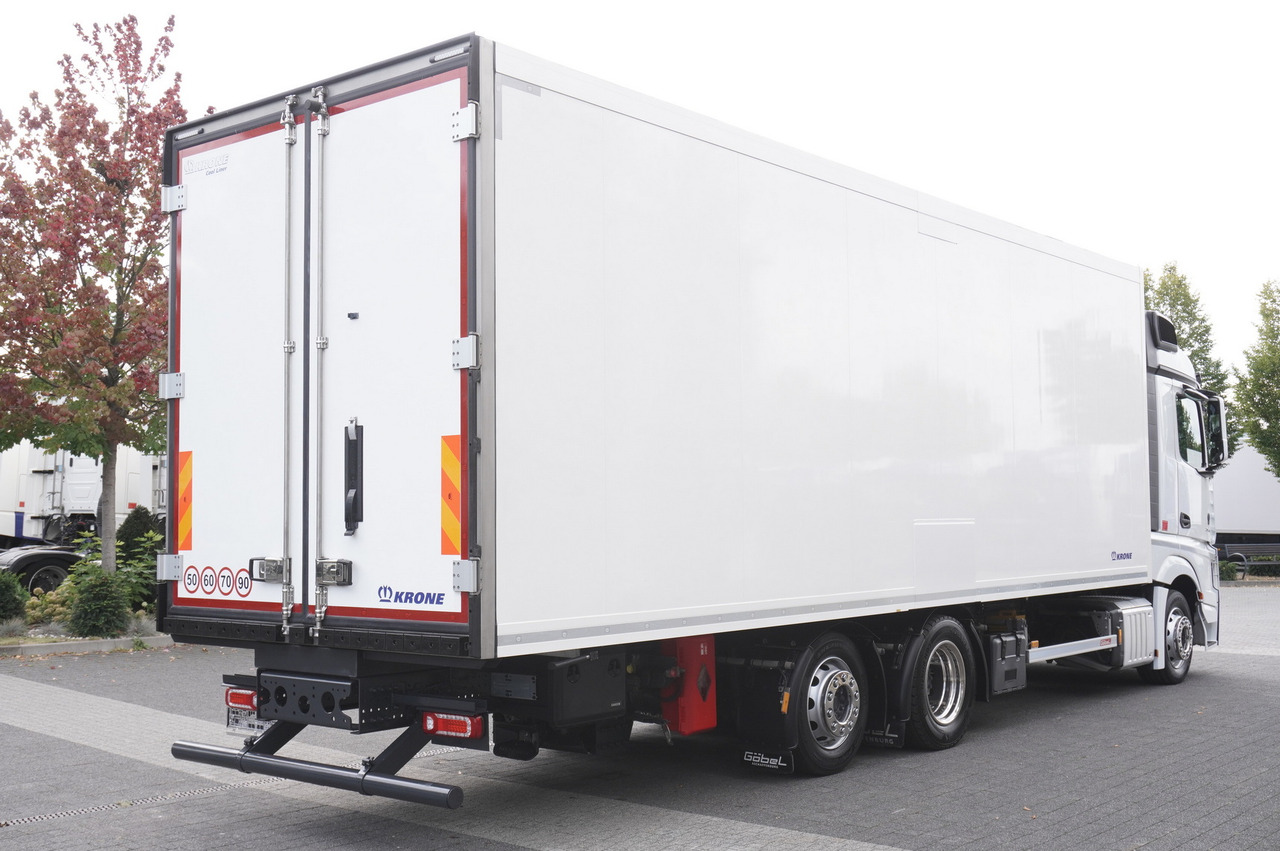 MERCEDES-BENZ Actros 2545 MP5 6×2 E6 / KRONE REFRIGERATOR 40 pallets Bitemperature Doppelstock / high 2.7m - Külmutiga veoauto: pilt 4 MERCEDES-BENZ Actros 2545 MP5 6×2 E6 / KRONE REFRIGERATOR 40 pallets Bitemperature Doppelstock / high 2.7m - Külmutiga veoauto: pilt 4
