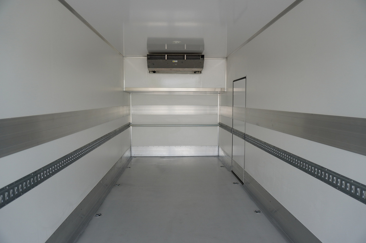 Uus Külmutiga veoauto MERCEDES-BENZ Actros 2545 MP5 6×2 E6 / NEW Igloocar refrigerator / 19 pallets: pilt 11