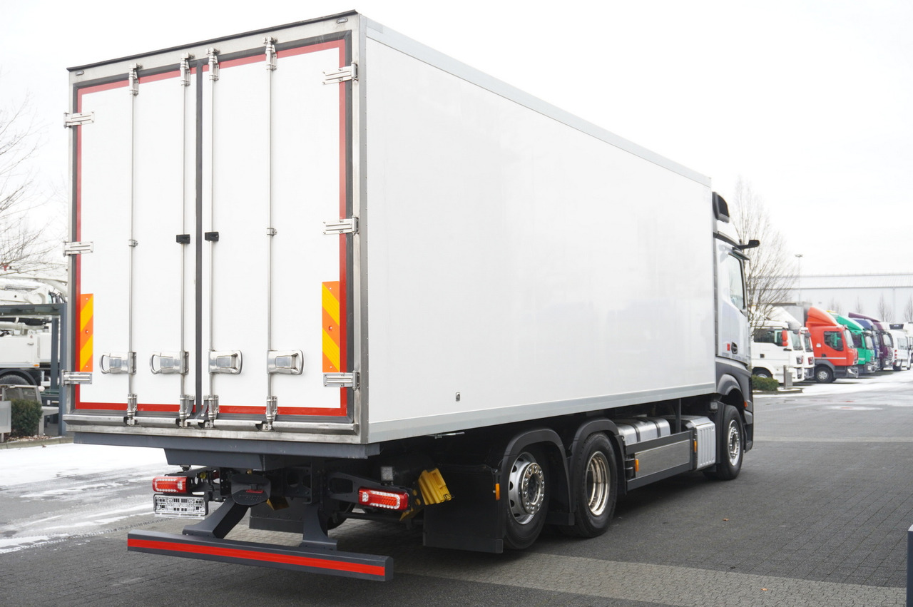 MERCEDES-BENZ Actros 2545 / Zaibas meat hook refrigerator 18 EPAL / 2022 - Külmutiga veoauto: pilt 3 MERCEDES-BENZ Actros 2545 / Zaibas meat hook refrigerator 18 EPAL / 2022 - Külmutiga veoauto: pilt 3