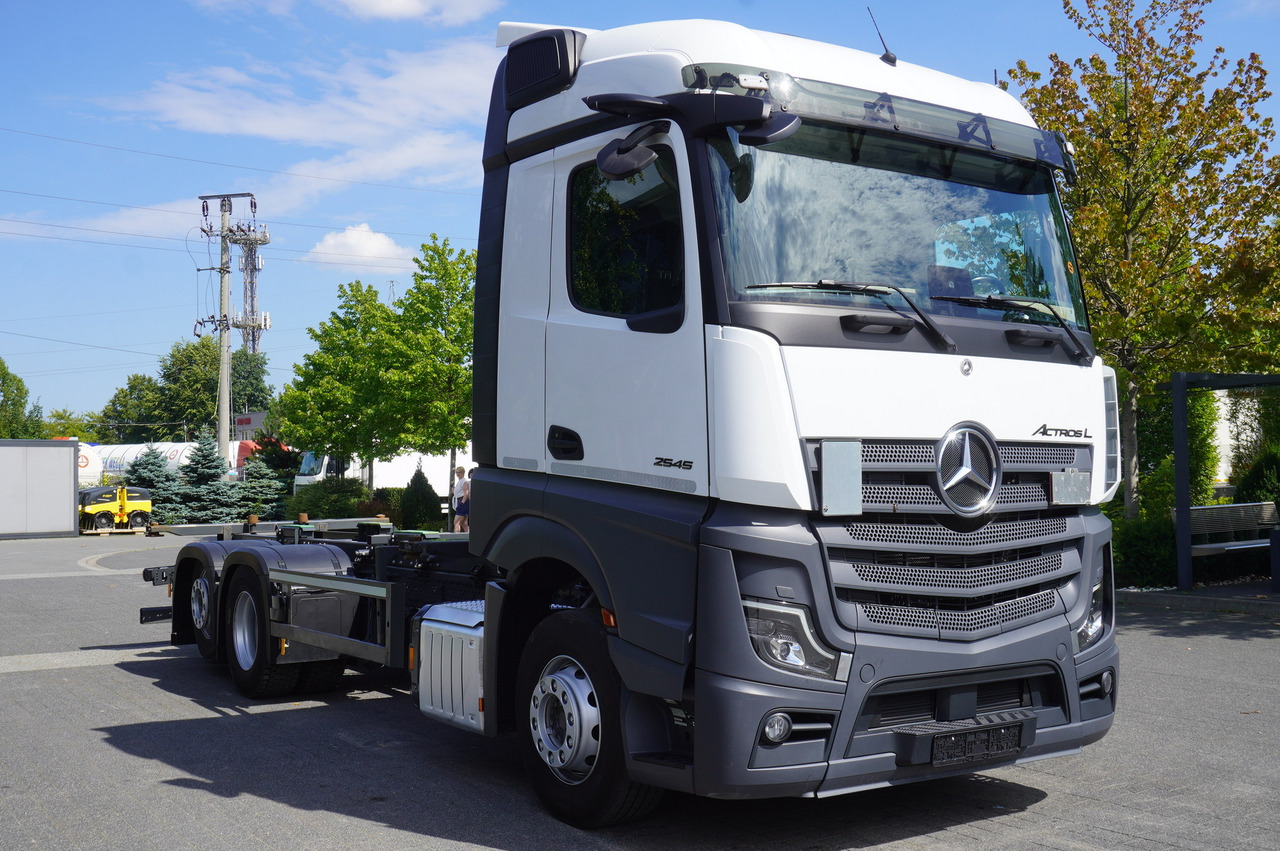 MERCEDES-BENZ Actros L 2545 MP5 / BDF / 2022 / 290 tho. km - Konteinerveduk/ Tõstukiga veoauto: pilt 4 MERCEDES-BENZ Actros L 2545 MP5 / BDF / 2022 / 290 tho. km - Konteinerveduk/ Tõstukiga veoauto: pilt 4