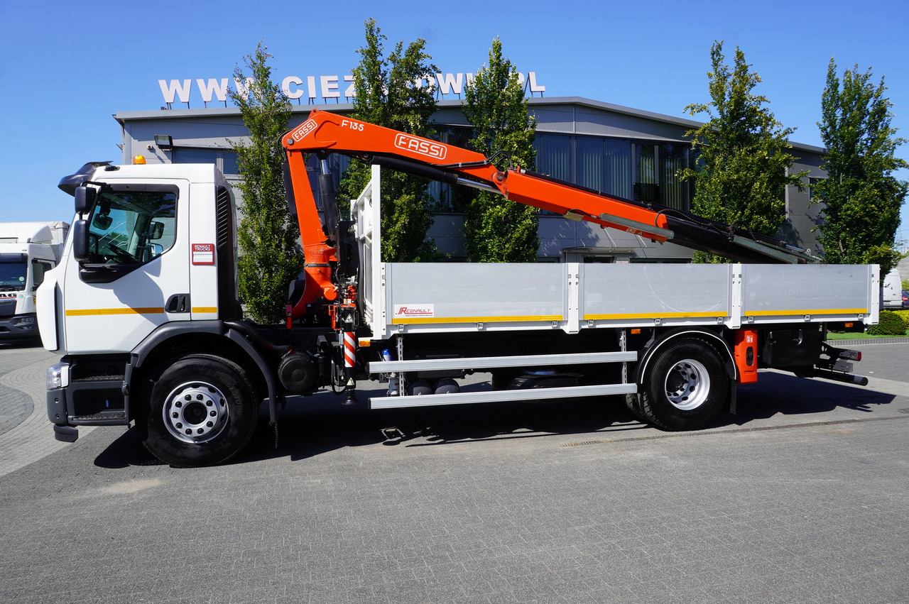 RENAULT C280 DTI 8 / FASSI crane 5.6 T / range 8 m / Flatbed 15 EPAL - Madelveok/ Platvormveok, Kraanaga veoauto: pilt 2 RENAULT C280 DTI 8 / FASSI crane 5.6 T / range 8 m / Flatbed 15 EPAL - Madelveok/ Platvormveok, Kraanaga veoauto: pilt 2