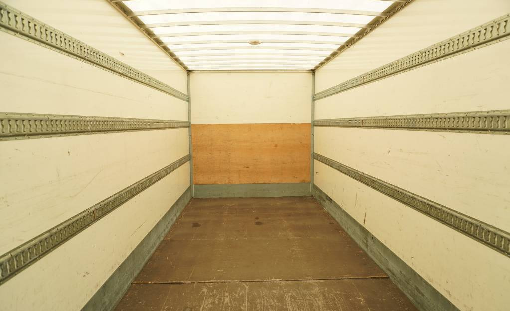 RENAULT D12 E6 / Container 18 pallets / tail lift - Kasti veoauto: pilt 5 RENAULT D12 E6 / Container 18 pallets / tail lift - Kasti veoauto: pilt 5