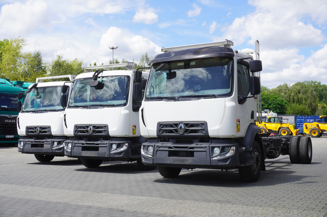 RENAULT D16 / Chassis 7.5 m / Differential lock / 170 tho. km / 3 units - Konteinerveduk/ Tõstukiga veoauto: pilt 4 RENAULT D16 / Chassis 7.5 m / Differential lock / 170 tho. km / 3 units - Konteinerveduk/ Tõstukiga veoauto: pilt 4