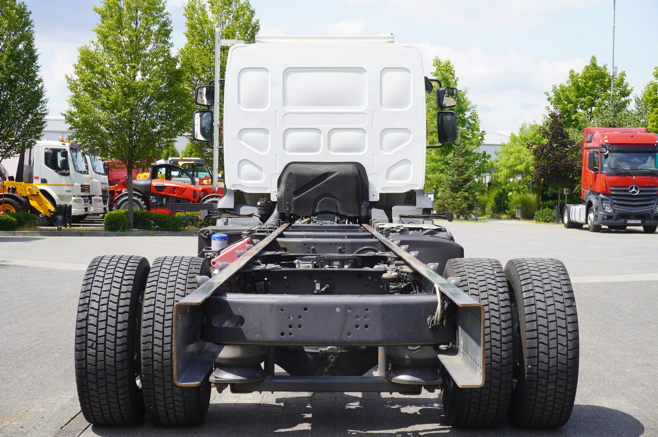 RENAULT D16 / frame 7.5 m / differential lock / 3 units - Kabiinišassiiga veoauto: pilt 4 RENAULT D16 / frame 7.5 m / differential lock / 3 units - Kabiinišassiiga veoauto: pilt 4