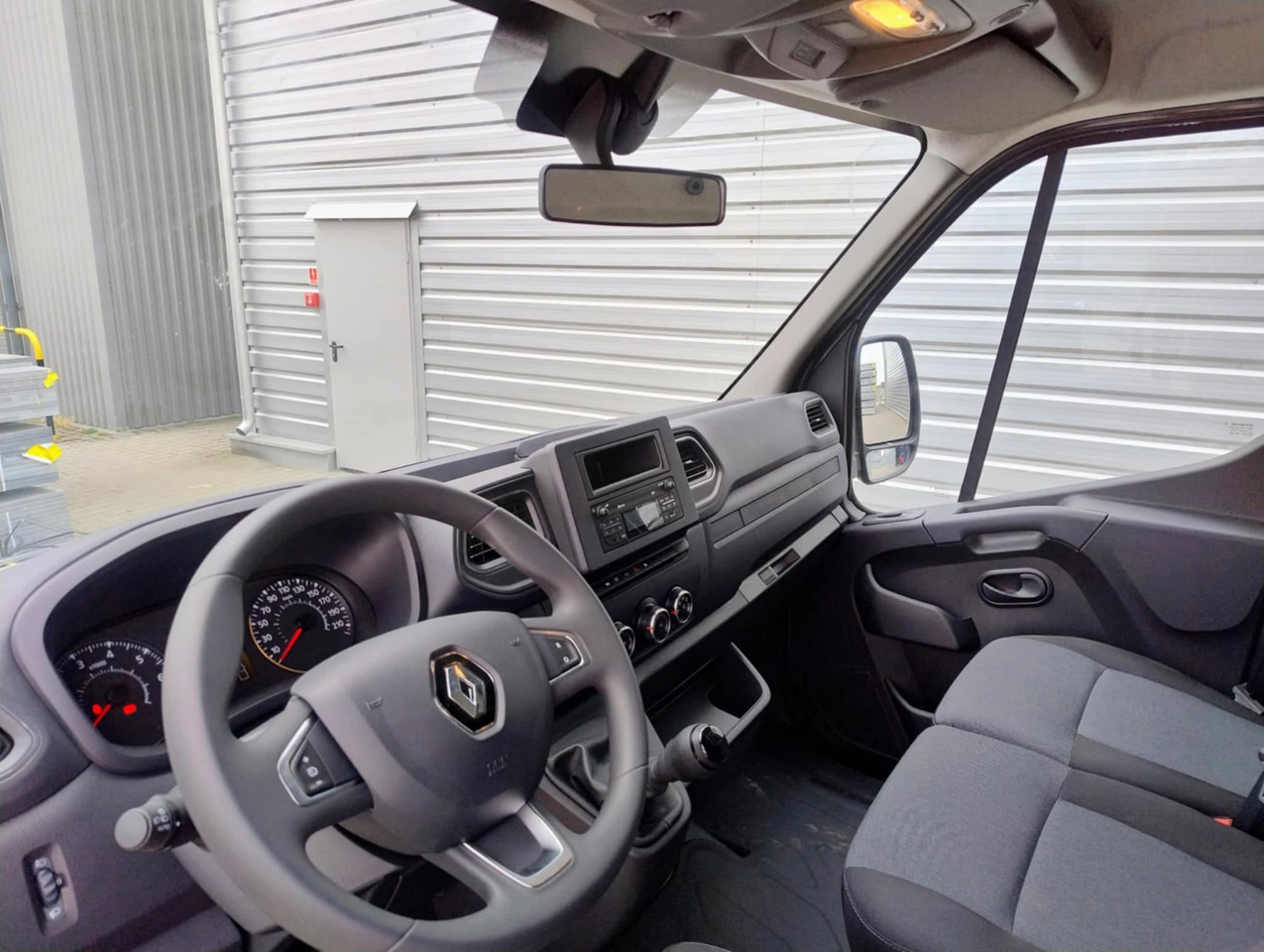 RENAULT Master / BRAND NEW Box van - Tarbesõiduk furgoon: pilt 3 RENAULT Master / BRAND NEW Box van - Tarbesõiduk furgoon: pilt 3