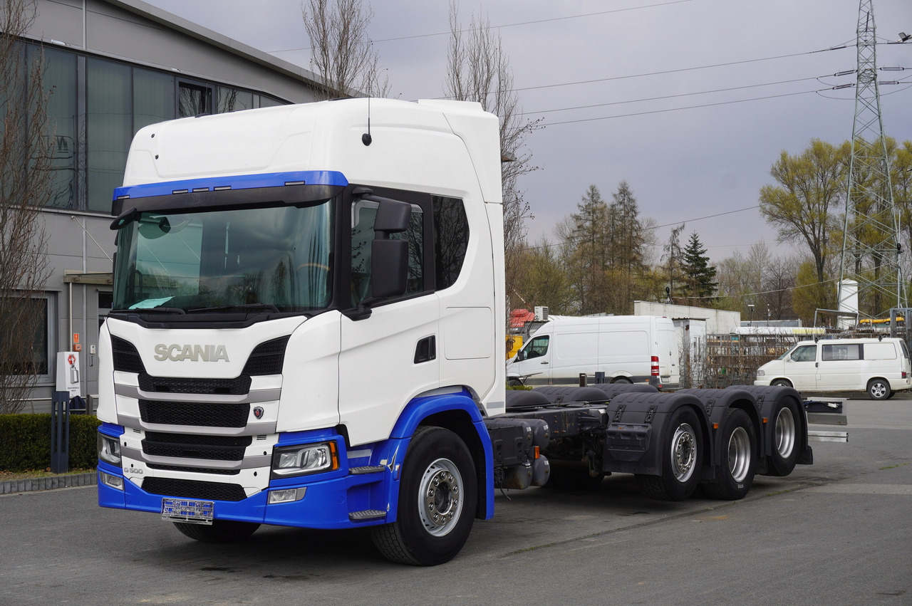 SCANIA G500 8x2 / 2nd axis steered / Chassis 8.35 m / 2021 - Kraanaga veoauto: pilt 1 SCANIA G500 8x2 / 2nd axis steered / Chassis 8.35 m / 2021 - Kraanaga veoauto: pilt 1