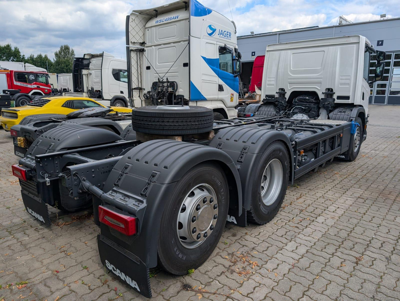 SCANIA P 340 B6x2*4NA / chassis frame / steering axle / CNG - Kabiinišassiiga veoauto: pilt 5 SCANIA P 340 B6x2*4NA / chassis frame / steering axle / CNG - Kabiinišassiiga veoauto: pilt 5
