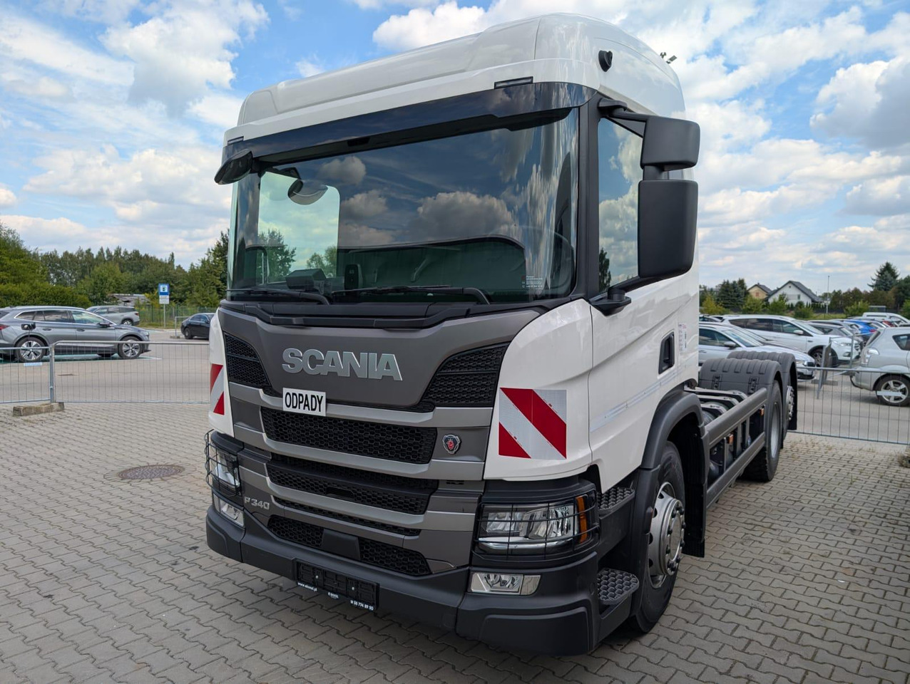 SCANIA P 340 B6x2*4NA / chassis frame / steering axle / CNG / large cab / 8 units - Kabiinišassiiga veoauto: pilt 2 SCANIA P 340 B6x2*4NA / chassis frame / steering axle / CNG / large cab / 8 units - Kabiinišassiiga veoauto: pilt 2