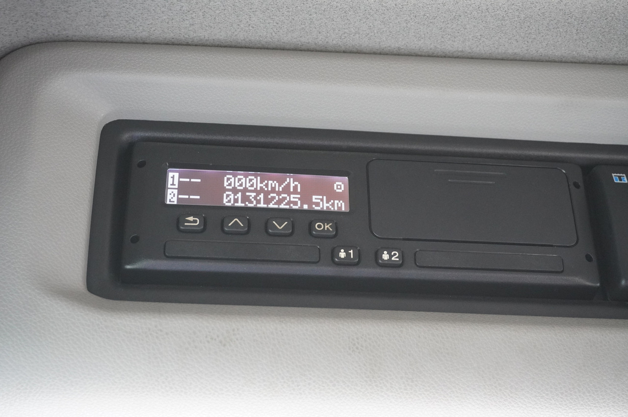 SCANIA P280 4x2 E6 / Lamberet 16 EPAL refrigerator / Multitemperature / Thermoking T-800R / 130 tho. km! / 3 units - Külmutiga veoauto: pilt 2 SCANIA P280 4x2 E6 / Lamberet 16 EPAL refrigerator / Multitemperature / Thermoking T-800R / 130 tho. km! / 3 units - Külmutiga veoauto: pilt 2