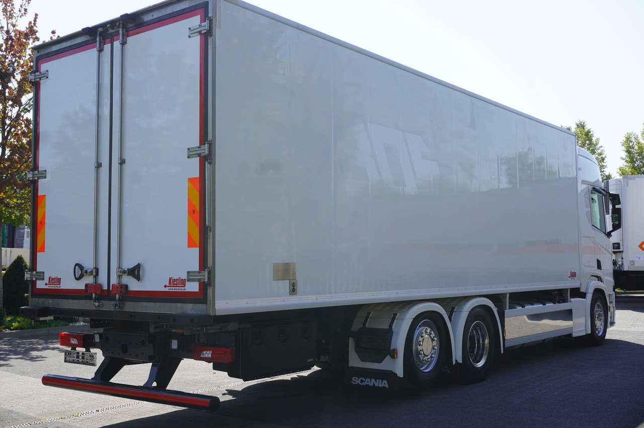 SCANIA R500 Hook-Up Refrigerated Truck KIESLING 20 EPAL / Carrier Supra 1250 Silent - Külmutiga veoauto: pilt 4 SCANIA R500 Hook-Up Refrigerated Truck KIESLING 20 EPAL / Carrier Supra 1250 Silent - Külmutiga veoauto: pilt 4