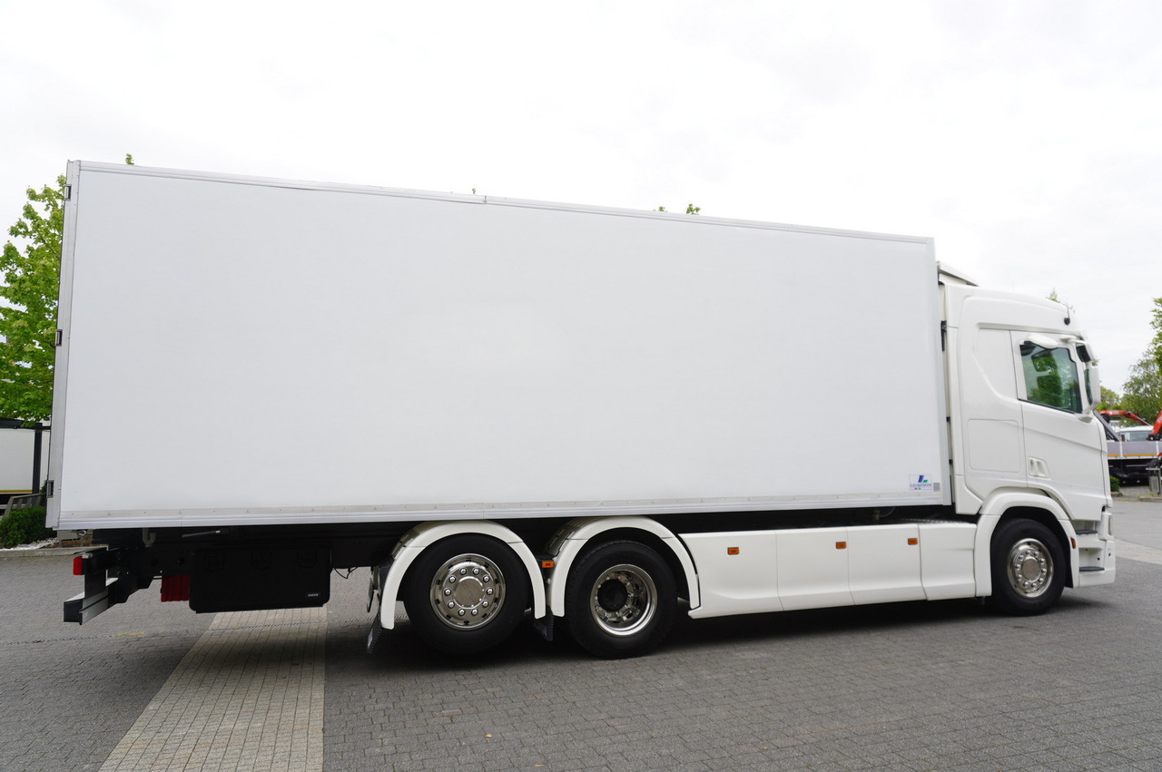 SCANIA R500 / Lecapitaine refrigerator / Carrier Supra 950 / steered 3rd axle - Külmutiga veoauto: pilt 5 SCANIA R500 / Lecapitaine refrigerator / Carrier Supra 950 / steered 3rd axle - Külmutiga veoauto: pilt 5