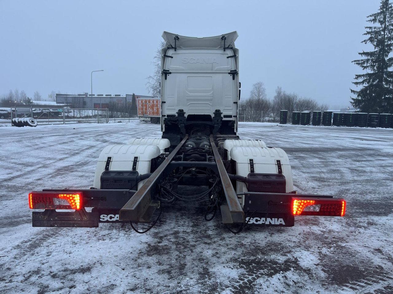 SCANIA R500 / Truck chassis / Retarder / Sleeper cab - Kabiinišassiiga veoauto: pilt 5 SCANIA R500 / Truck chassis / Retarder / Sleeper cab - Kabiinišassiiga veoauto: pilt 5